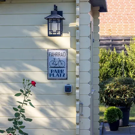 Tiny House Luettje - Glamping Im Bauwagen An Der Elbe Apartmán